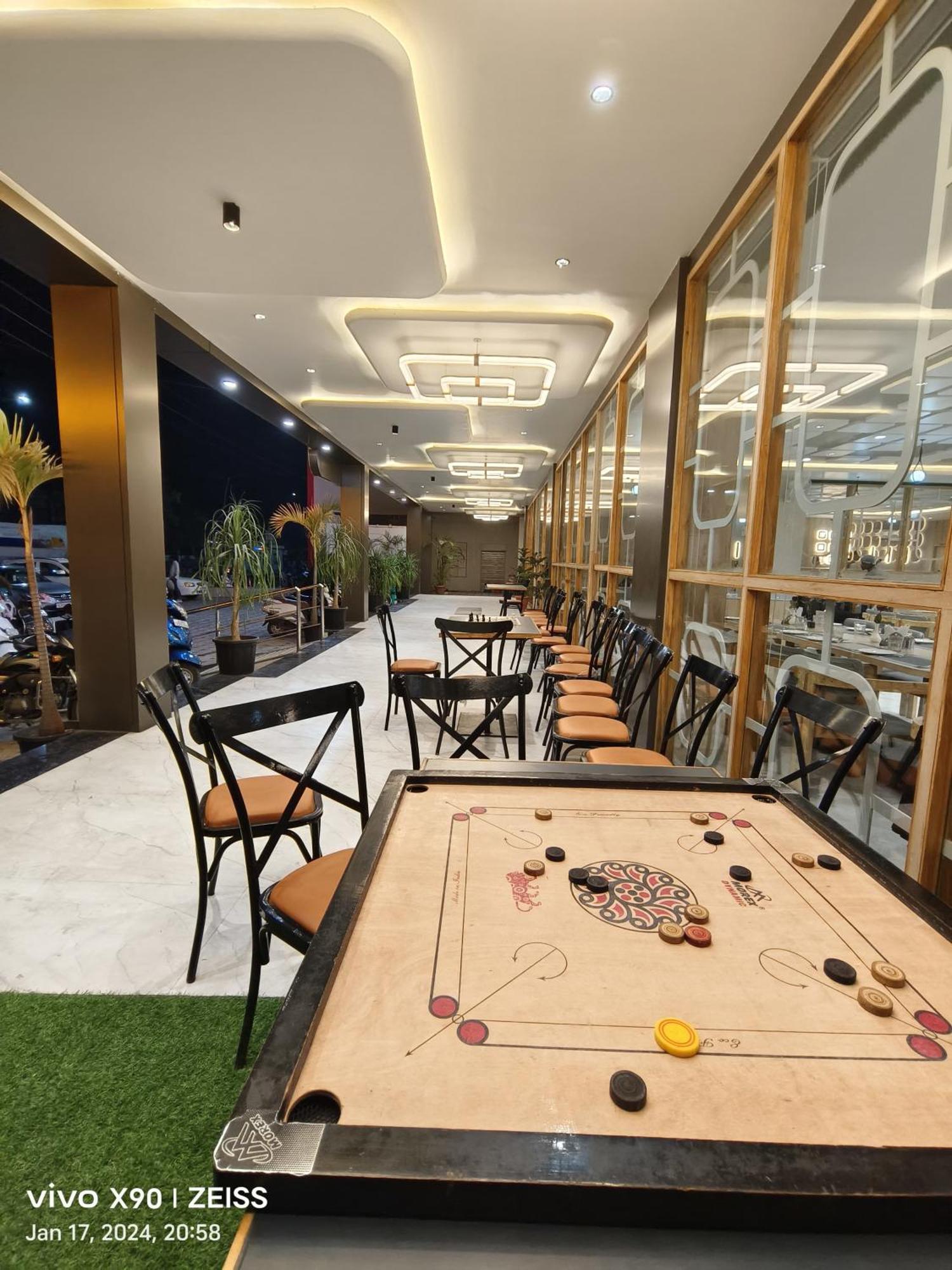 Hotel The Grand Khodiyar Visnagar Extérieur photo