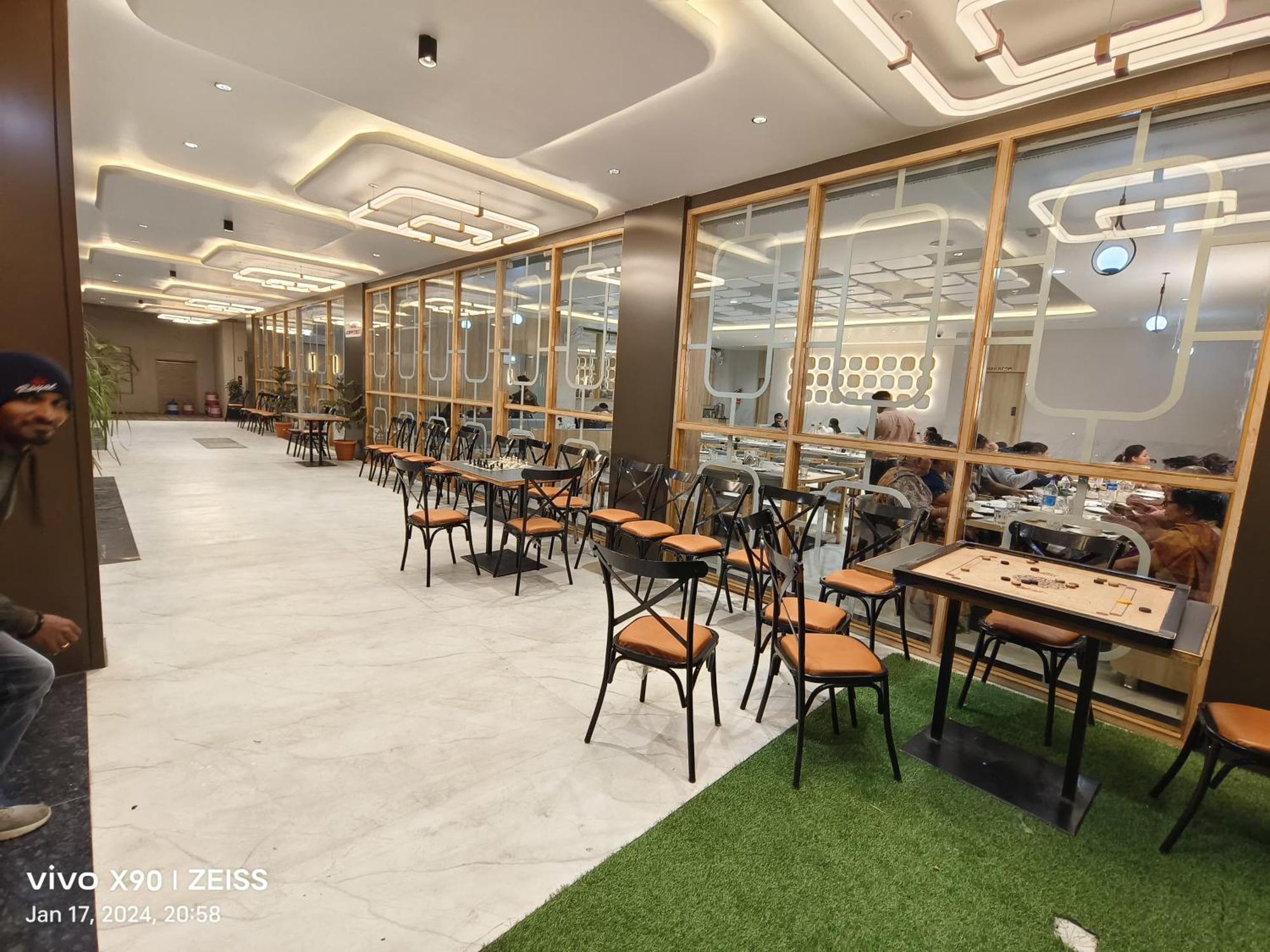 Hotel The Grand Khodiyar Visnagar Extérieur photo